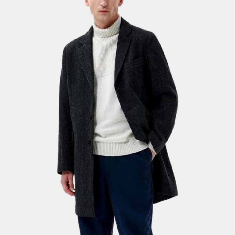 Horizon Kevin Costner aka Hayes Ellison Black Wool Overcoat - Front View