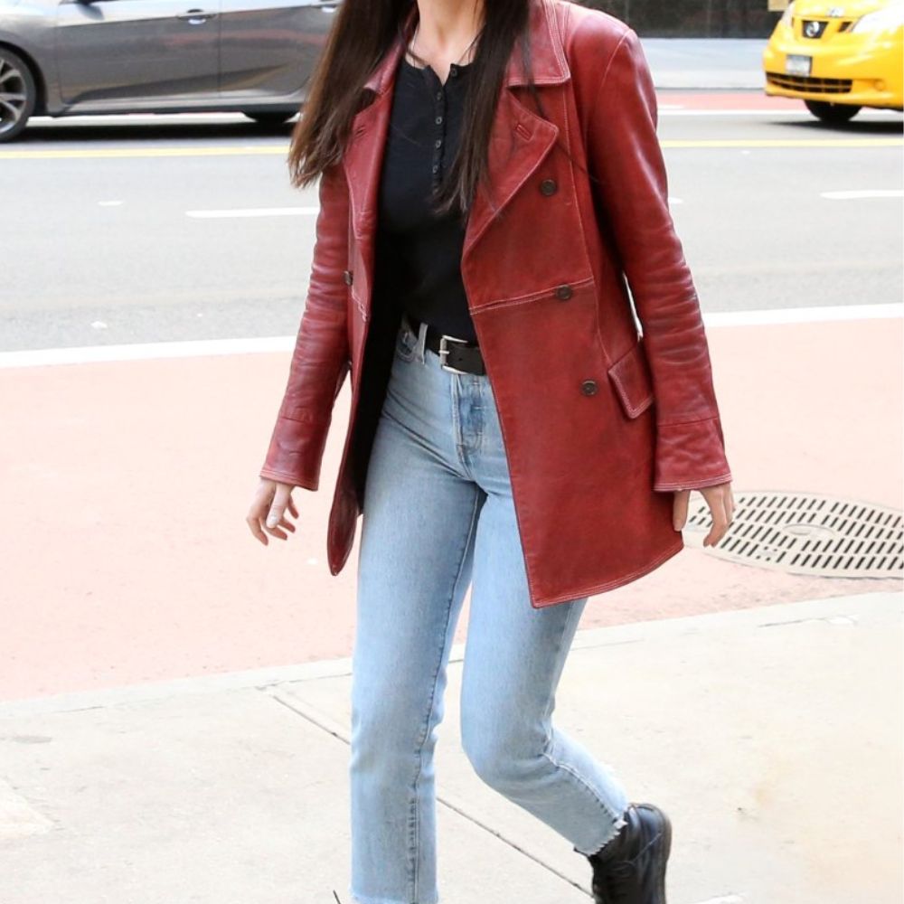 Madame Web Dakota Johnson Leather jacket - Character Front Posture View