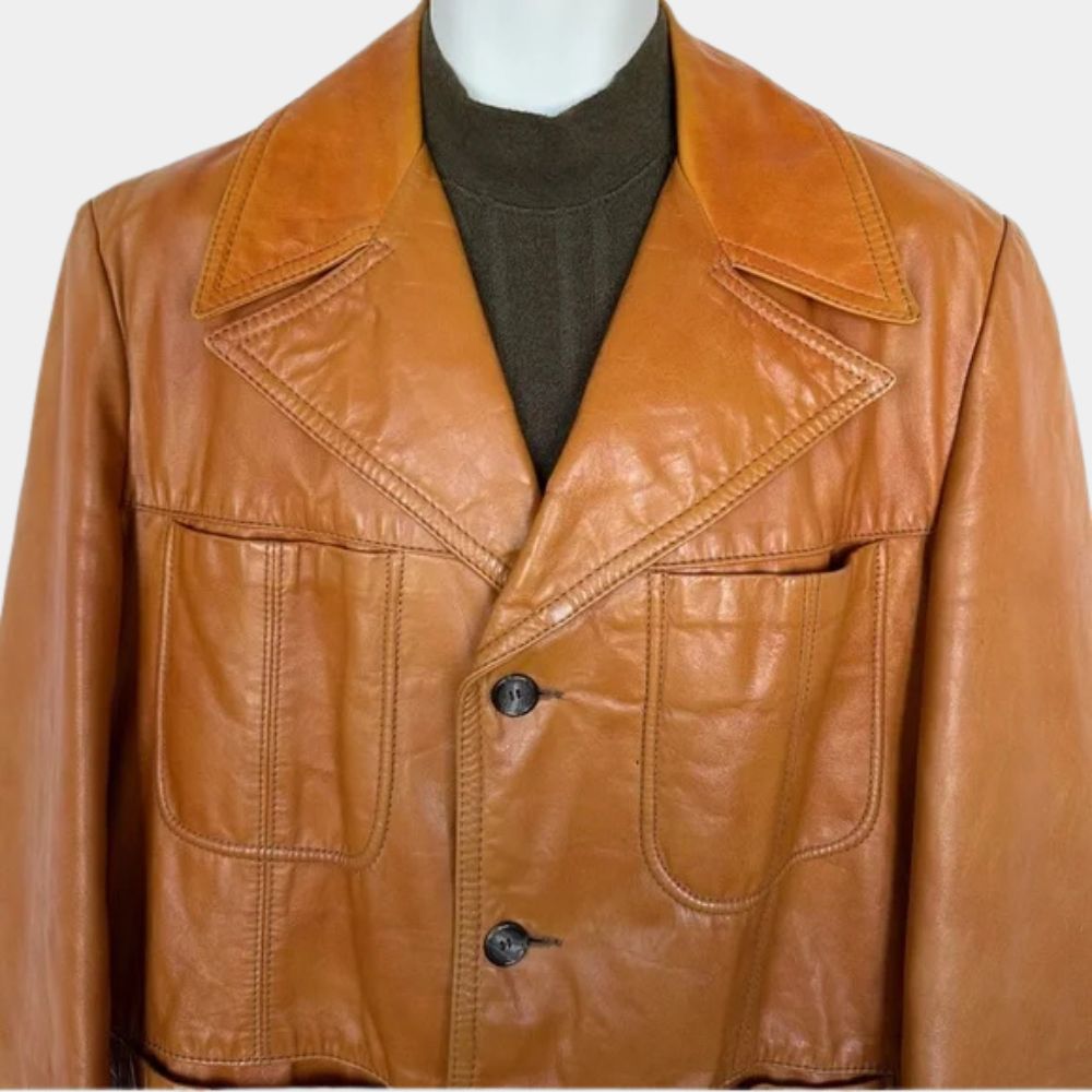 Matthew McConaughey Tan Brown Vintage Style Cowhide Leather Jacket - Mannequin Close - Up Front View